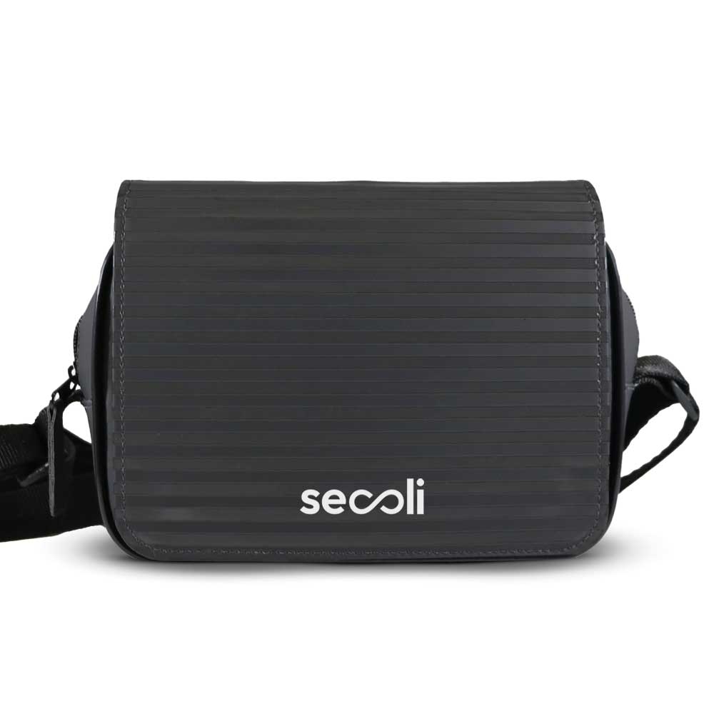 Bolsa Transversal com Aba Estruturada e Logo-BOL-7356